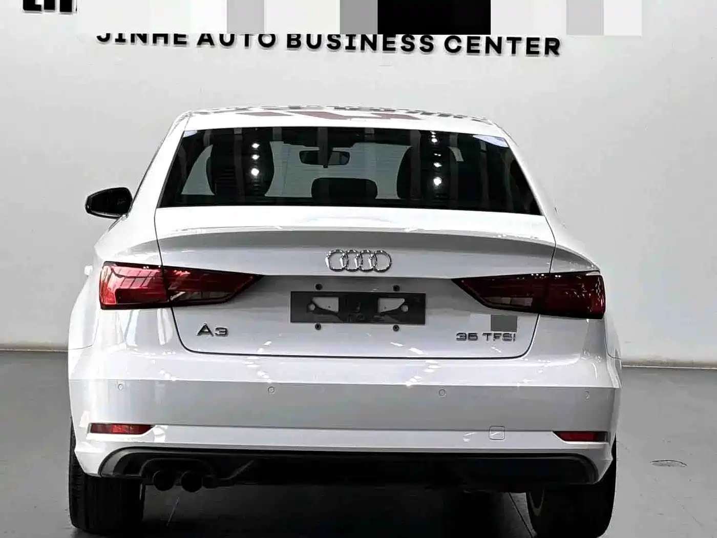 Audi A3 2017 Limousine 35 TFSI Progressive фото 4