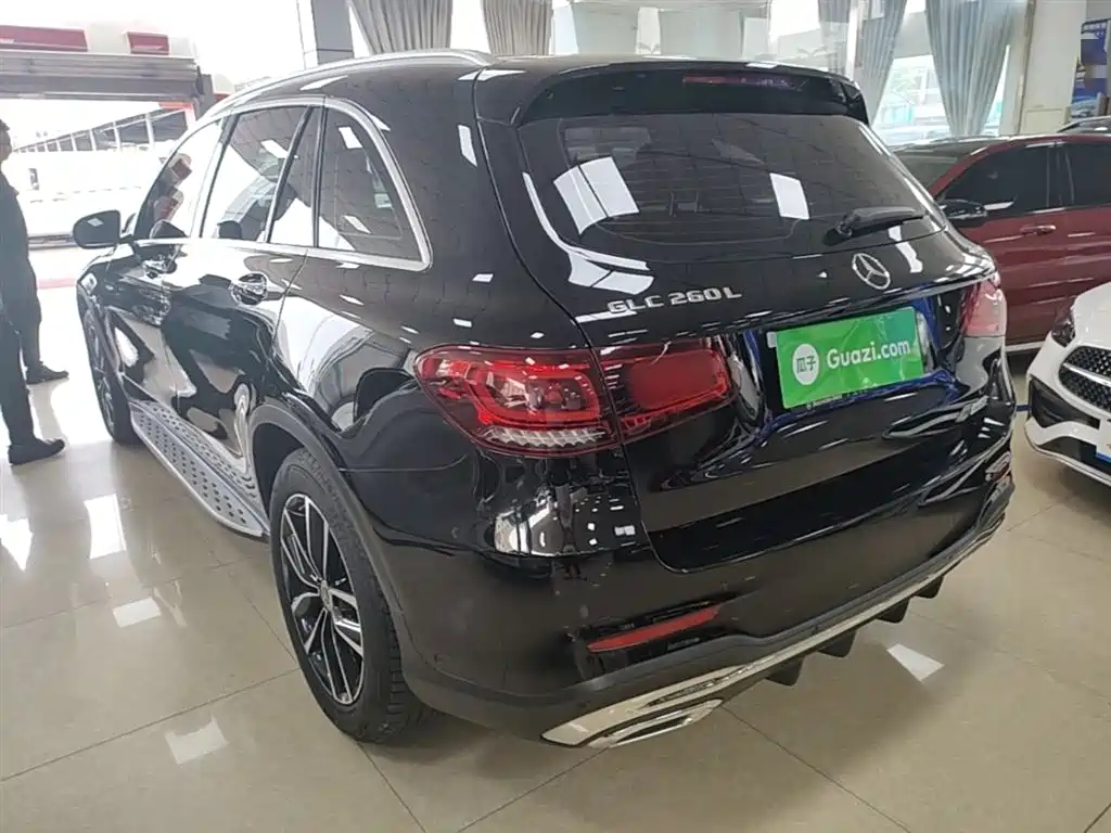 Mercedes-Benz GLC 2022 Facelift II GLC 260 L 4MATIC Luxury фото 5