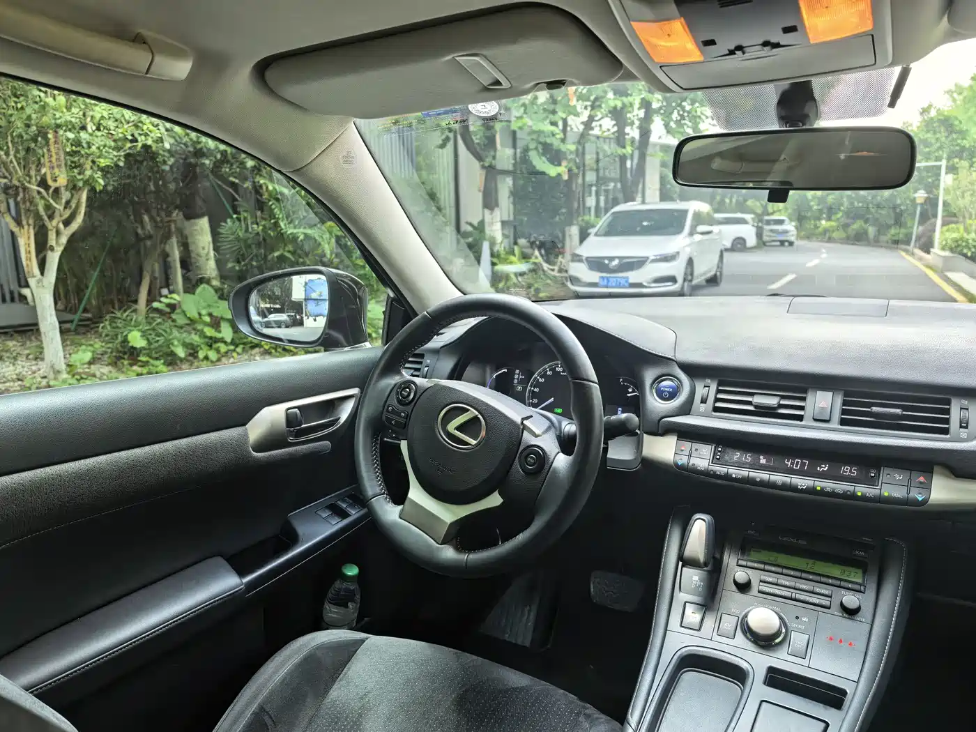 Lexus CT 2014 CT200h Elite Monochrome фото 9