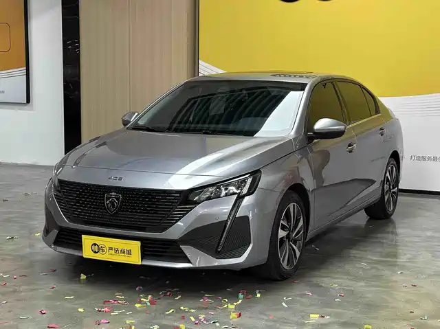 Peugeot 408 2025