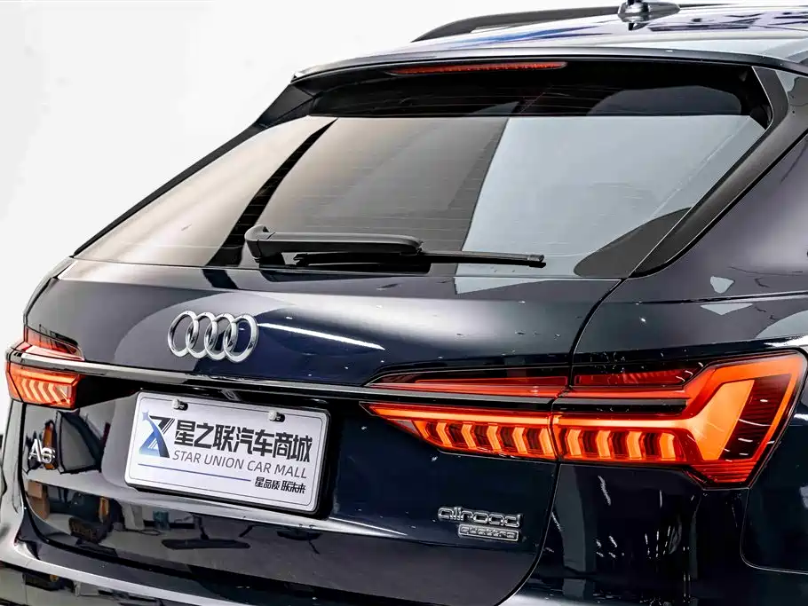 Audi A6 (Import) 2021 allroad quattro Explorer 55 TFSI Premium Off-road фото 8