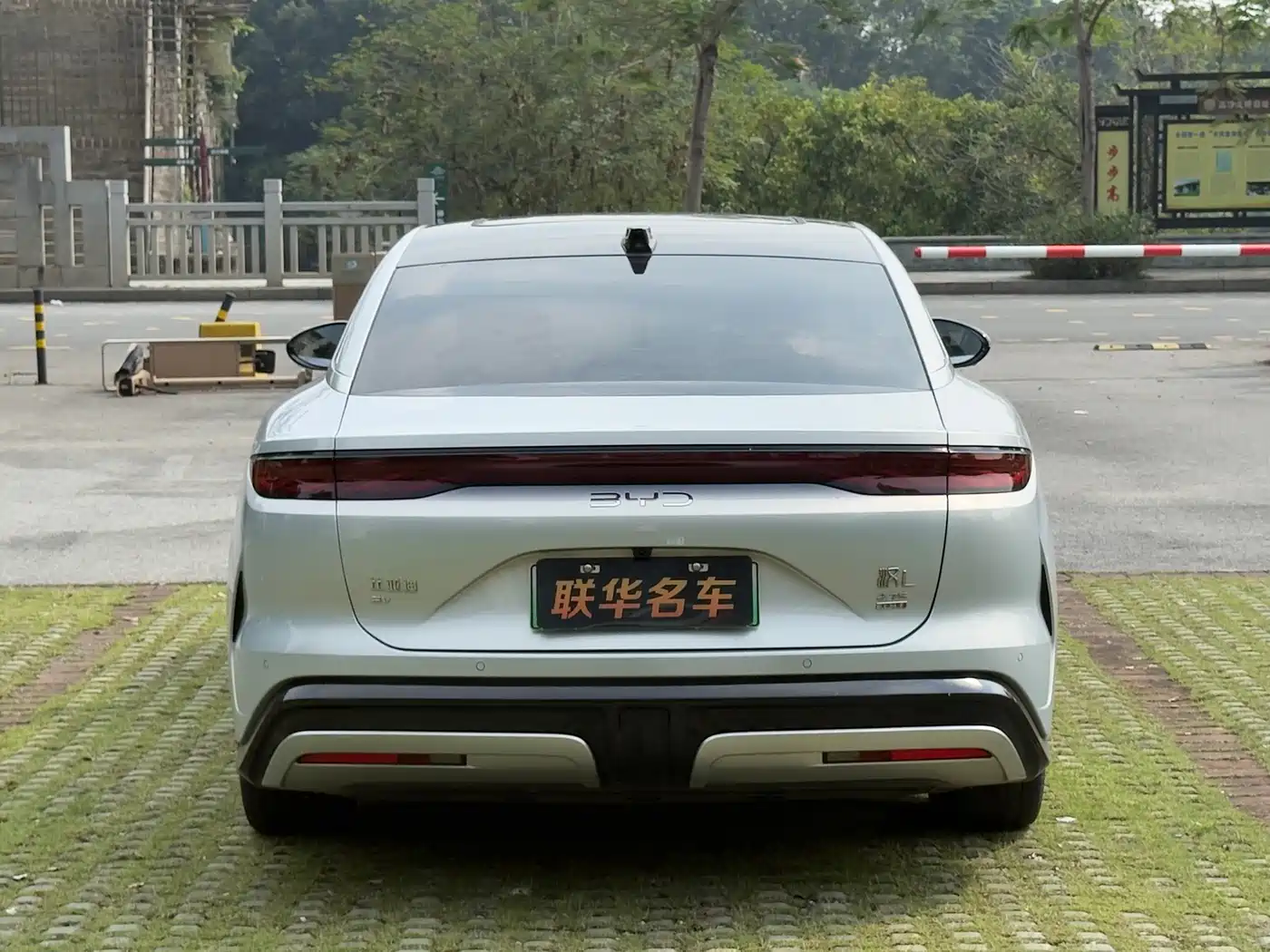 BYD Han L 2025 EV AWD LiDAR Flagship фото 7