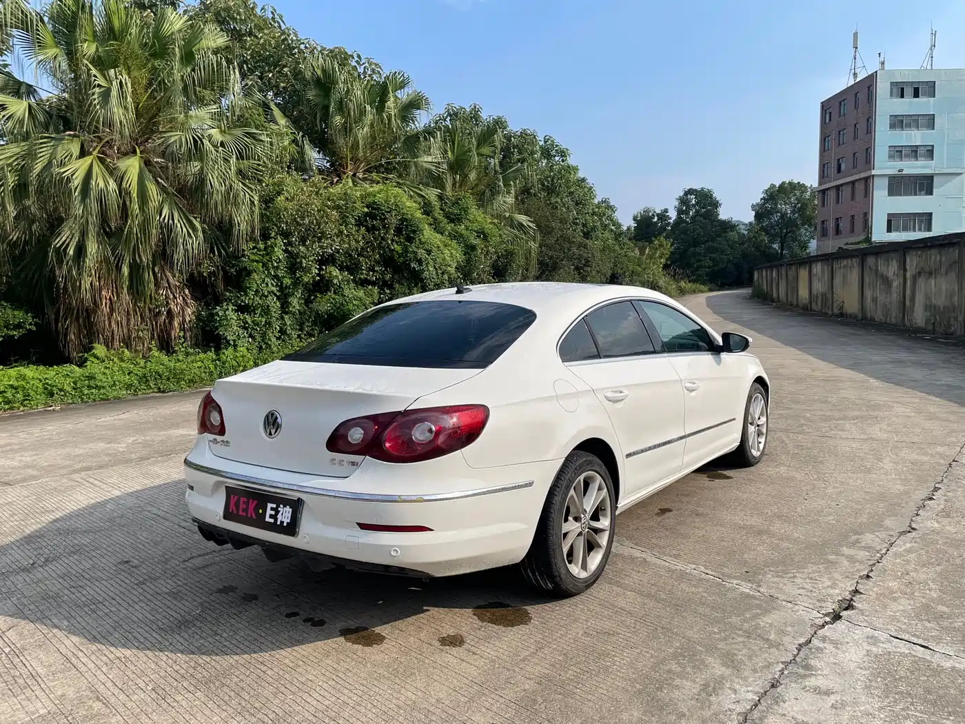 Volkswagen FAW-Volkswagen CC 2012 1.8TSI Luxury фото 6