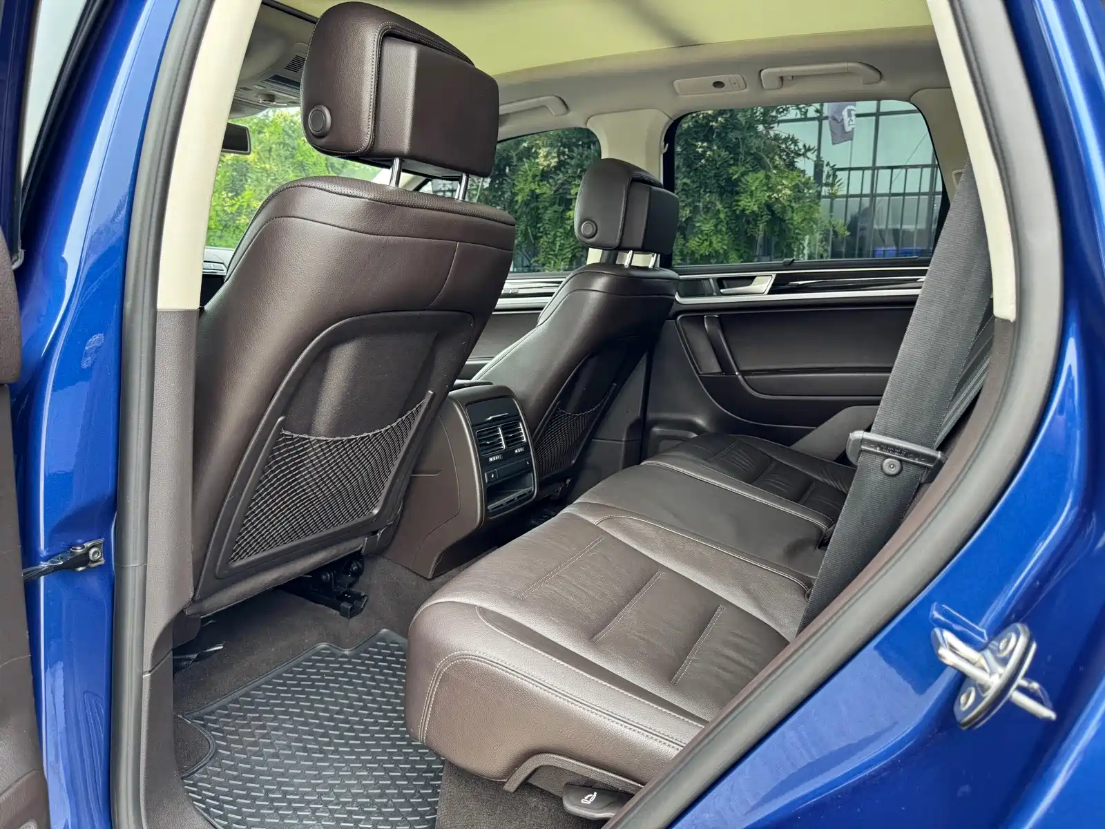 Фото 20 - Volkswagen Touareg