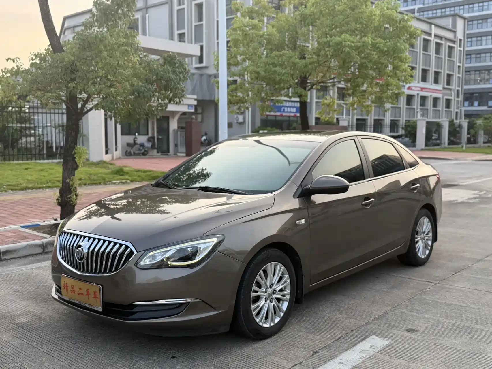 Фото 1 - Buick Excelle
