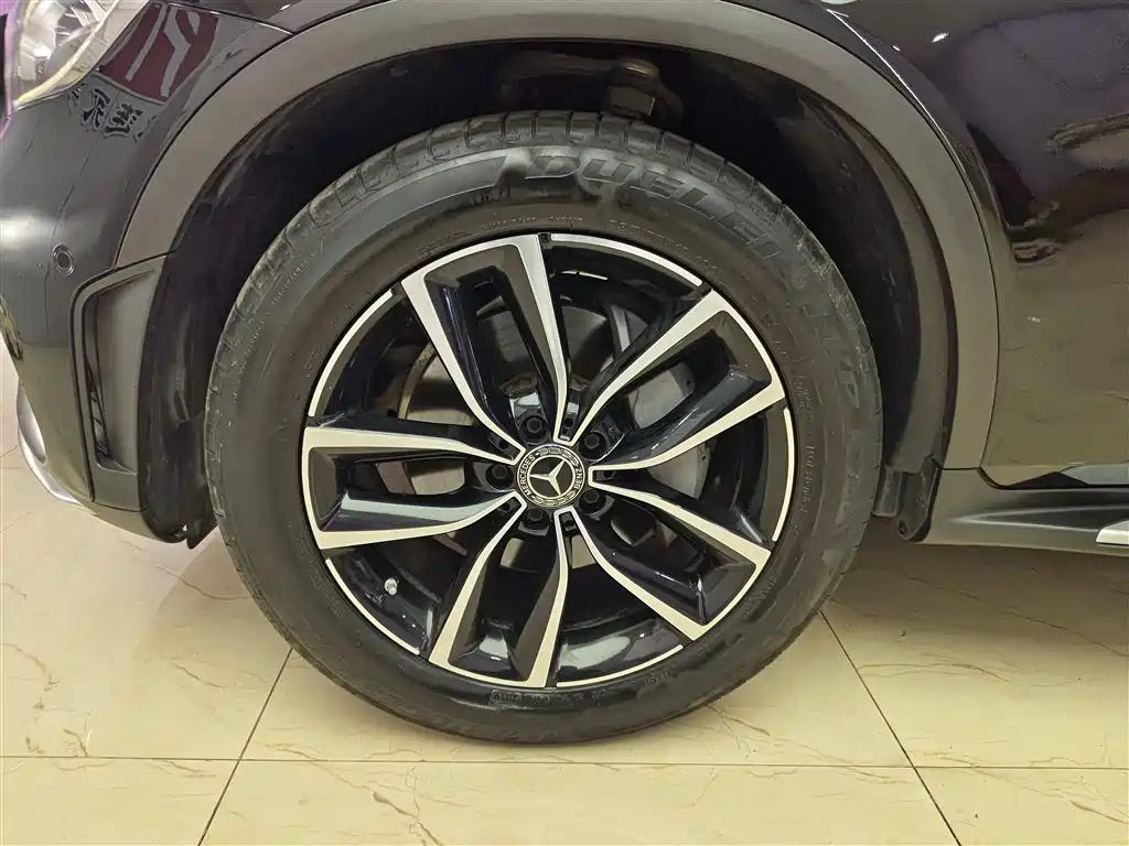 Mercedes-Benz GLC 2020 GLC 300 L 4MATIC Dynamic фото 8