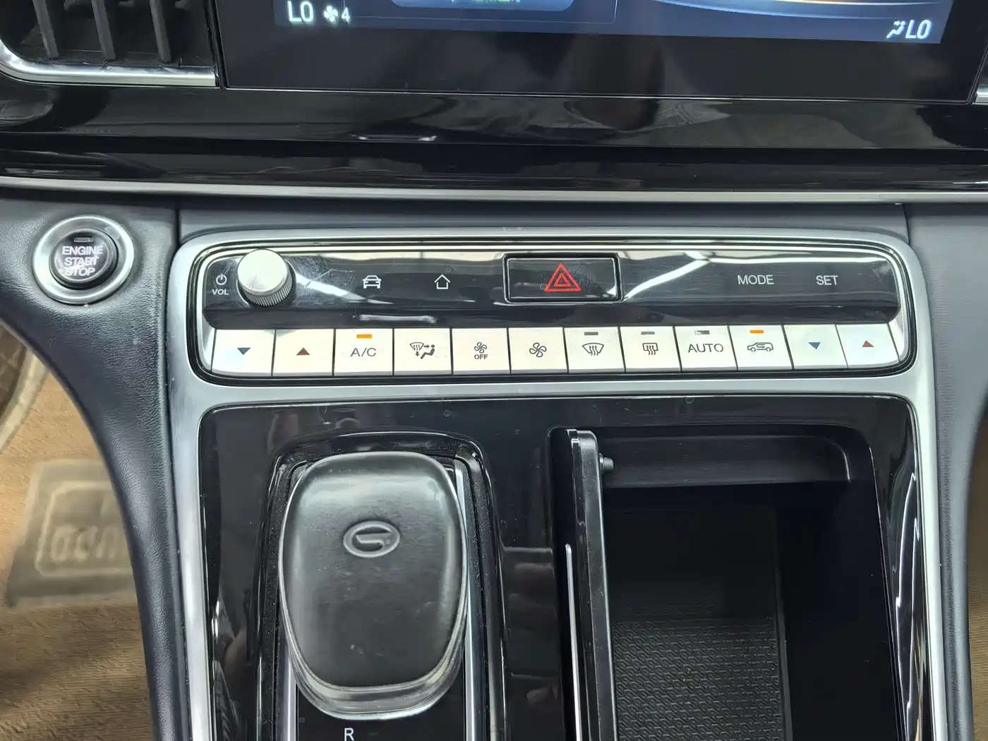 GAC Trumpchi Trumpchi M8 2023 Leading Series 390T Premium Edition фото 12