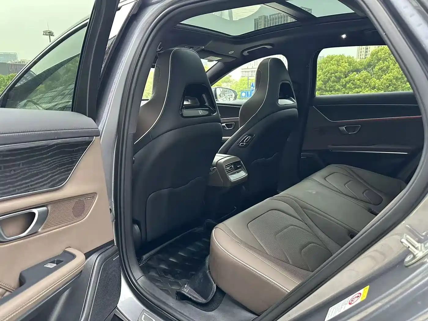 BYD Han 2022 DM-i 121KM Premium Edition фото 6