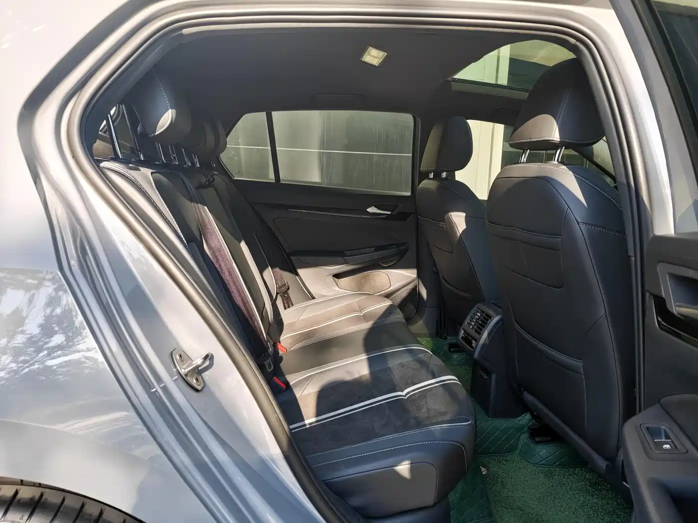Volkswagen Golf 2021 280TSI DSG R-Line фото 28