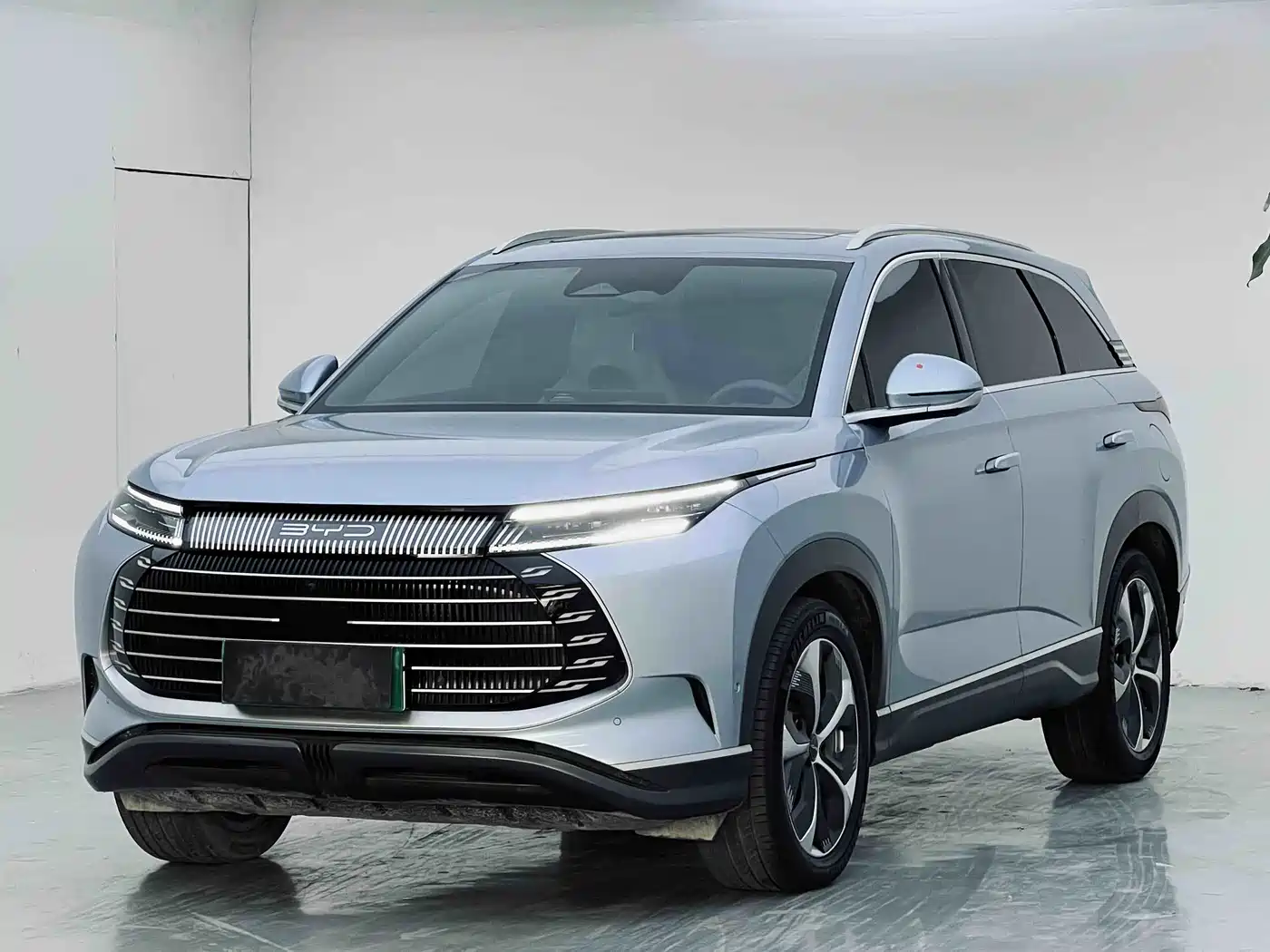 BYD Frigate 07 2023 DM-p 175KM AWD Flagship Edition фото 6