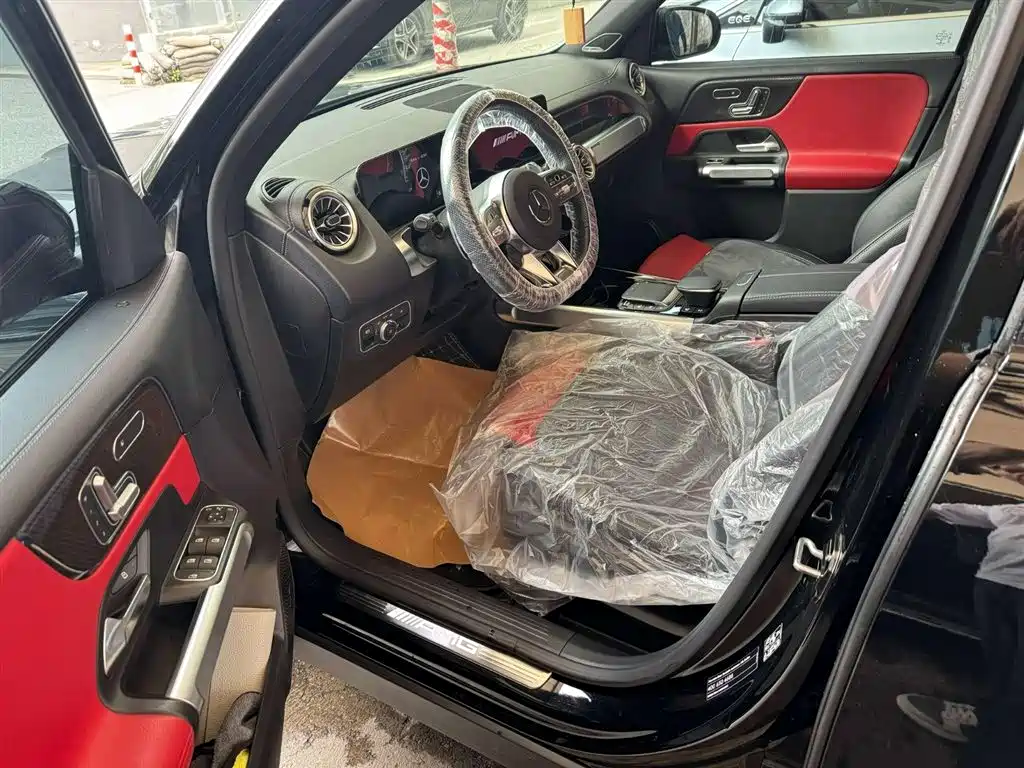 Mercedes-Benz GLB AMG 2021 AMG GLB 35 4MATIC фото 10