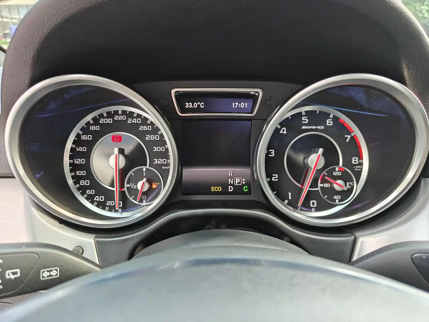 Mercedes-Benz M-Class AMG 2014 AMG ML 63 фото 9