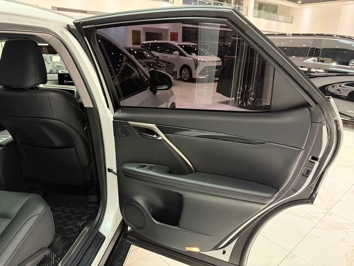 LEXUS RX
