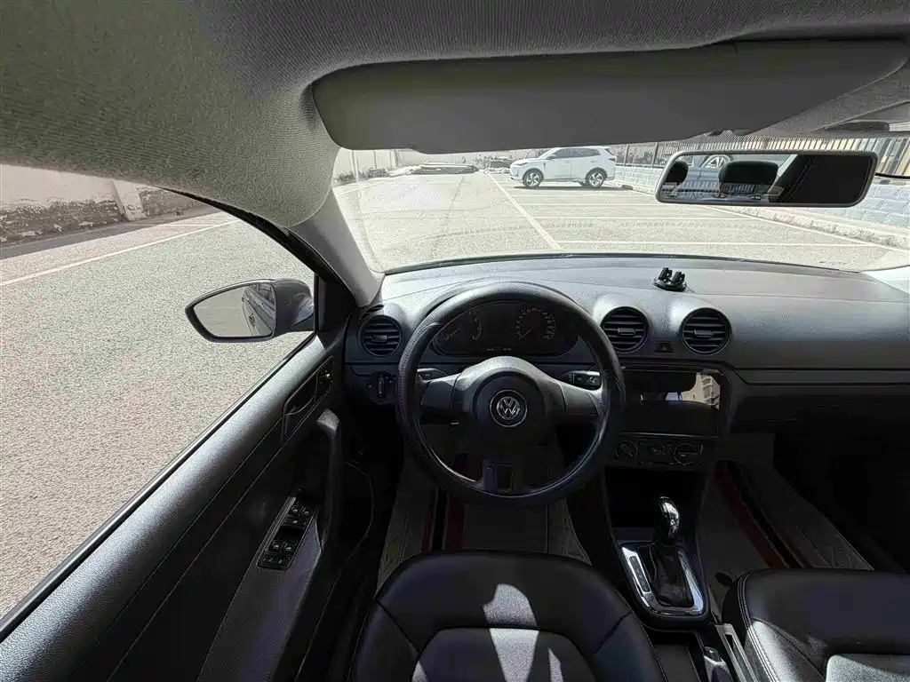 Volkswagen Jetta 2015 Value Edition 1.6L Automatic Fashion фото 9