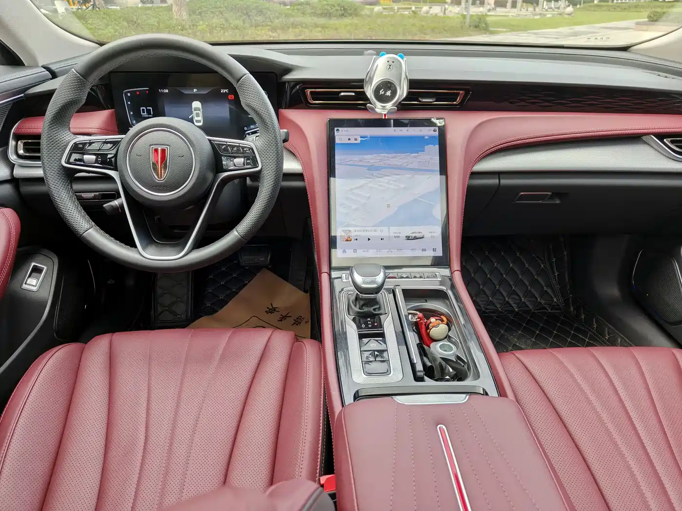 Hongqi H5 2024 1.5T DCT Smart Connect Flag Rhythm Edition фото 6