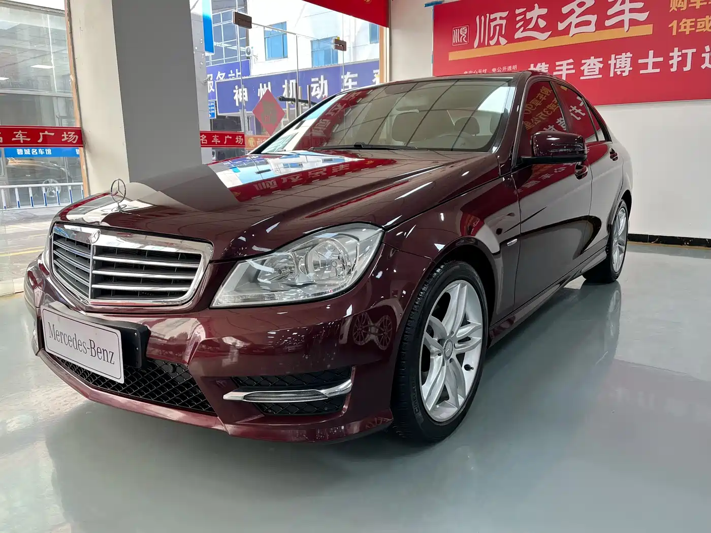 Mercedes-Benz C-Class 2013 C 180 Classic Grand Edition