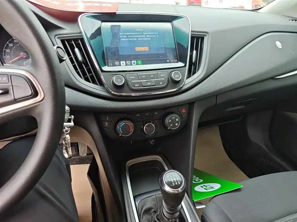Chevrolet Monza 2019 320T Manual Joy Edition China VI фото 13
