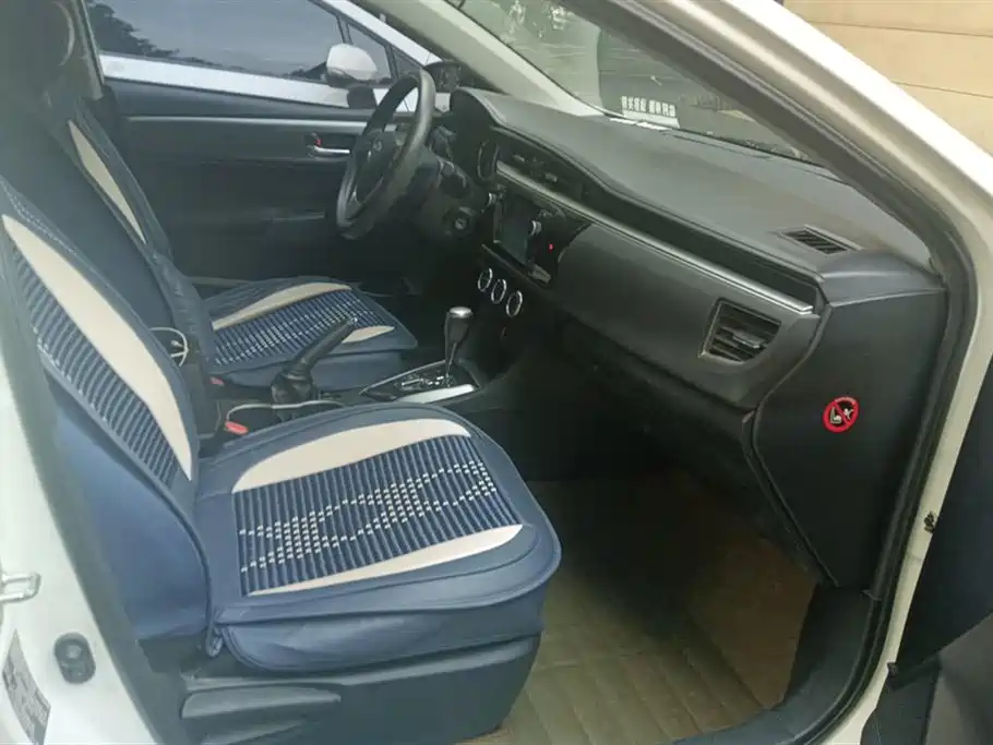 Toyota Levin 2014 1.6G CVT Elite Edition фото 8