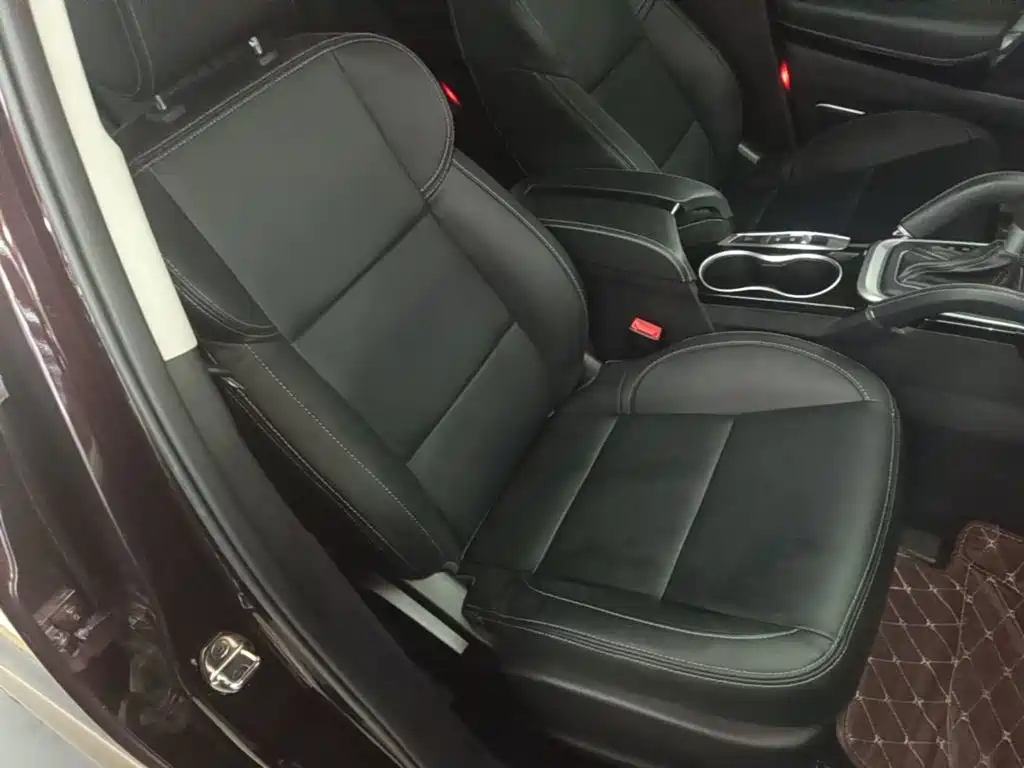Zotye SR7 2018 2016 1.5T CVT Magic Cube Dream Edition (China V)