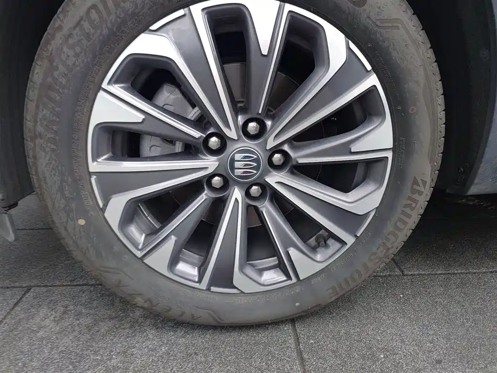 Buick Envision Plus 2024 Envision Plus 28T 2WD Premium Edition фото 16