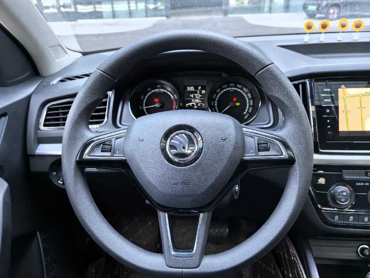 Škoda Kamiq 2020 Model 1.5L Automatic Comfort фото 19