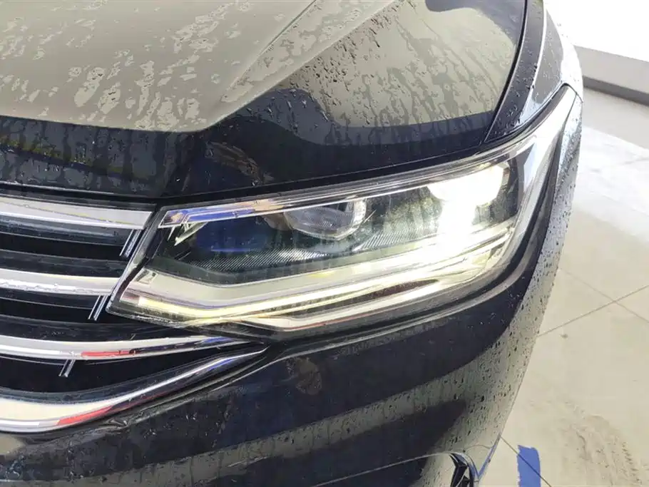 Volkswagen Tiguan L 2024 330TSI Automatic 2WD R-Line Premium Enjoyment Edition фото 5
