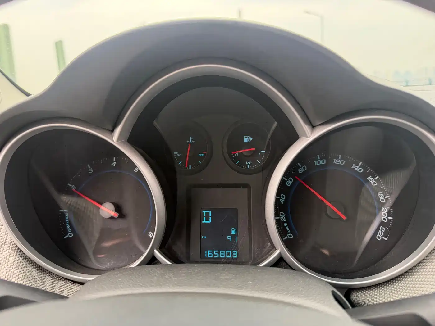 Chevrolet Cruze 2013 Model 1.8L SE AT фото 13