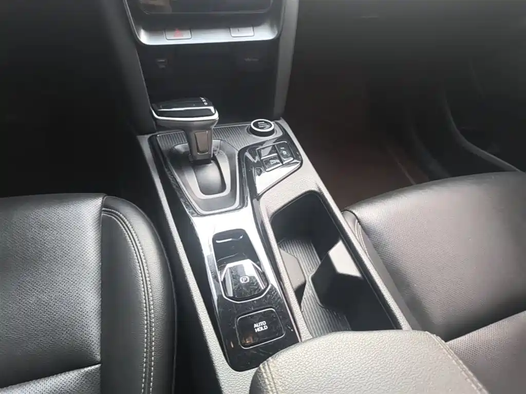 Hyundai Beijing Hyundai ix35 2021 2.0L Automatic 2WD GLS Leading Edition фото 14