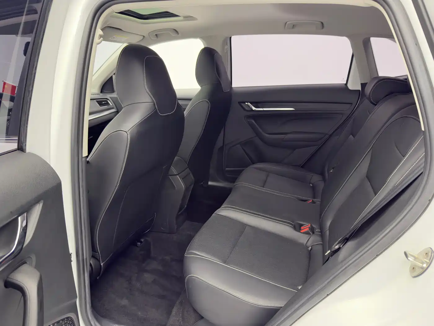 Škoda Kamiq 2023 Facelift 1.5L Auto Comfort Edition фото 10