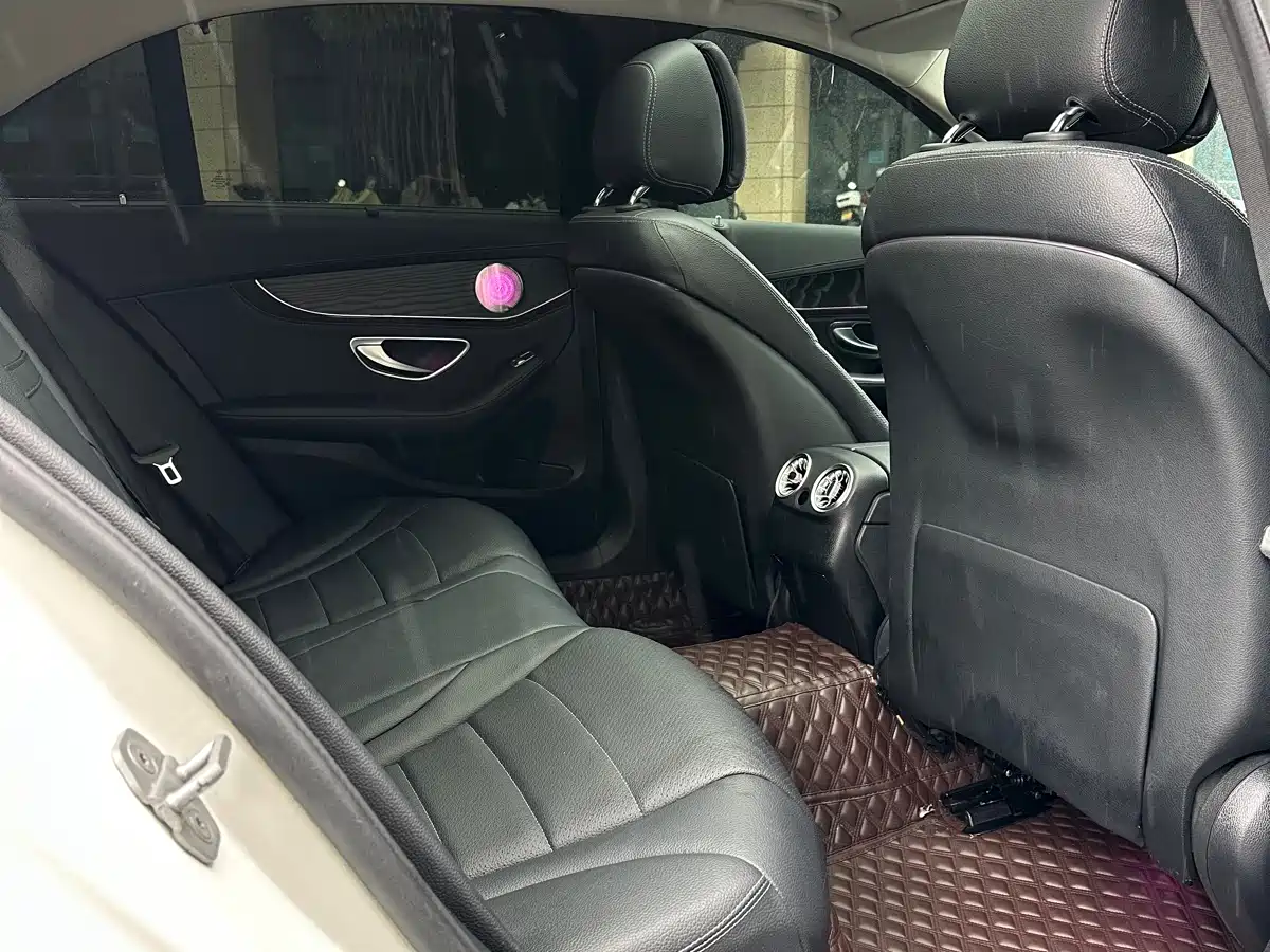 Mercedes-Benz C-Class 2015 C 200 L Sport фото 16