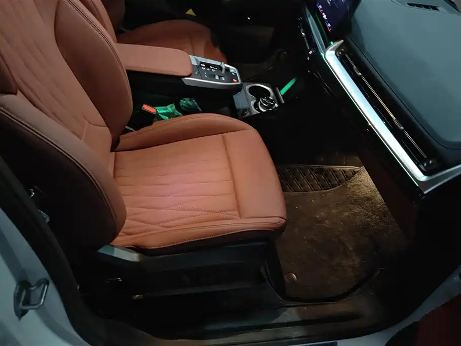 BMW X1 2025 sDrive25Li X Design Package фото 8