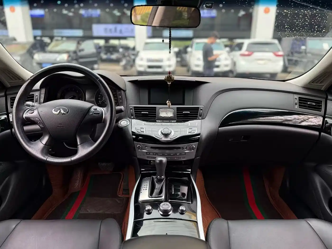 Infiniti Q70 2019 Q70L 2.0T Elite Edition фото 5
