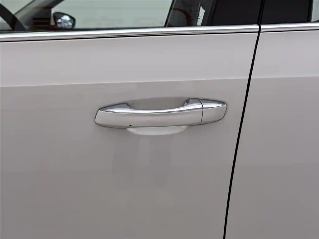 Škoda Octavia 2019 1.5L Automatic Smart Luxury China VI фото 18