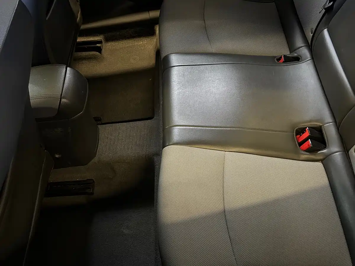 Chevrolet Cruze 2012 1.6L SE MT фото 13
