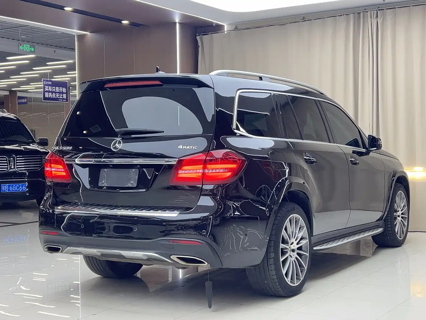 Mercedes-Benz GLS 2017 GLS 500 4MATIC фото 16