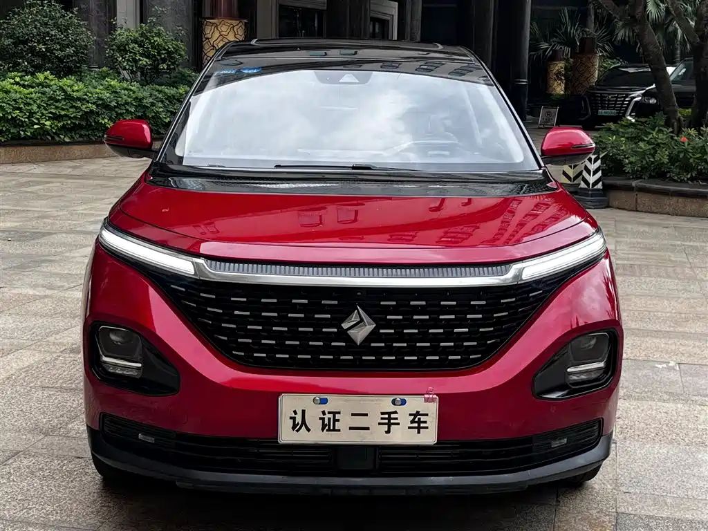Baojun RM-5 2020 2019 1.5T CVT 24-hour Online Premium 6-seater