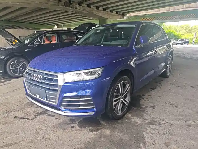 Audi Q5L 2021