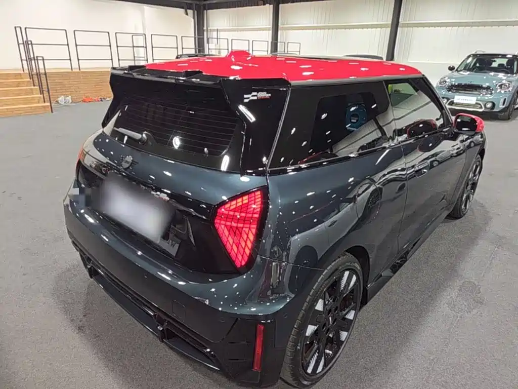 MINI Electric MINI JCW 2025 2025 JOHN COOPER WORKS