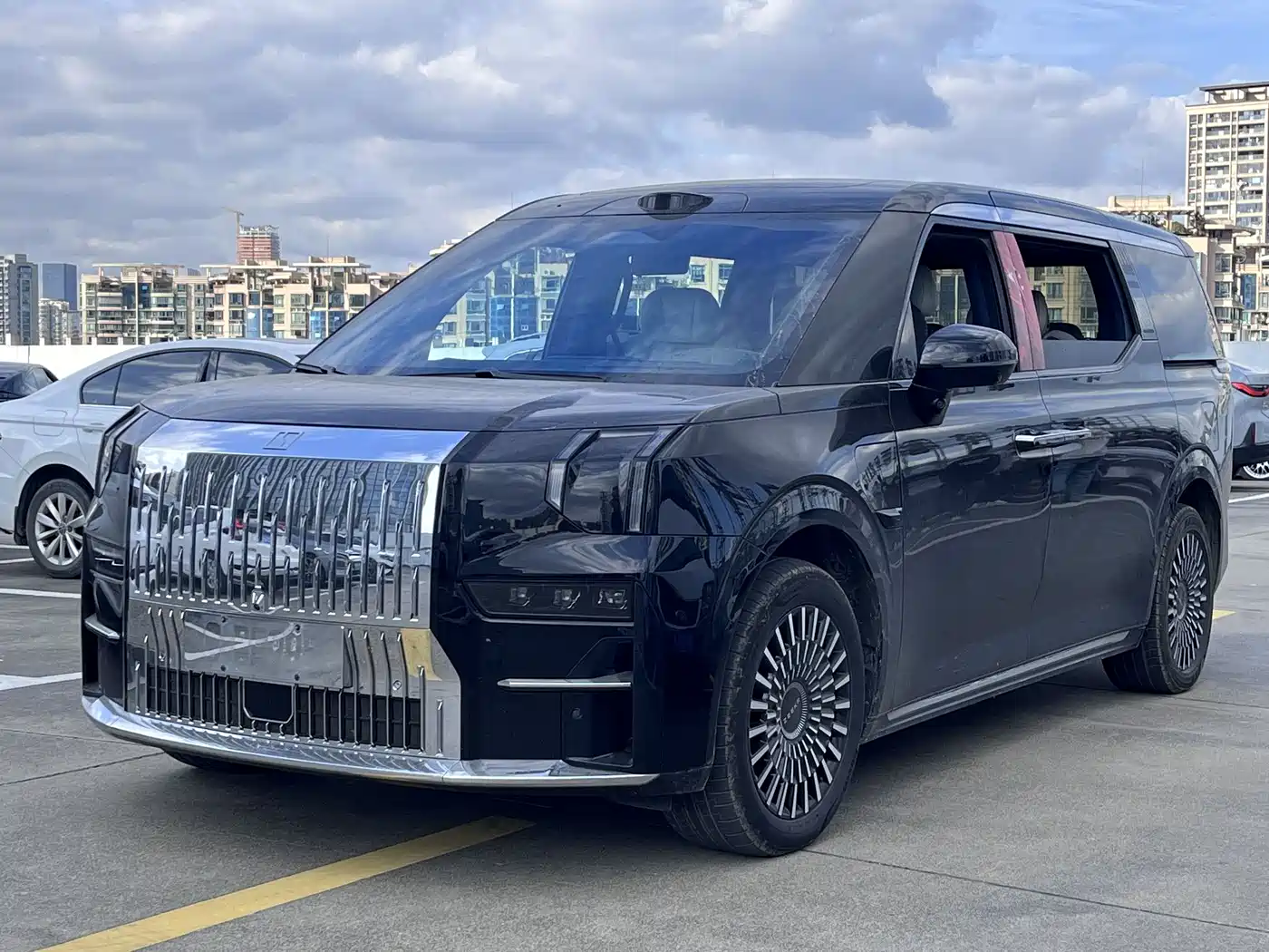 ZEEKR EXTREME KRYPTON 009