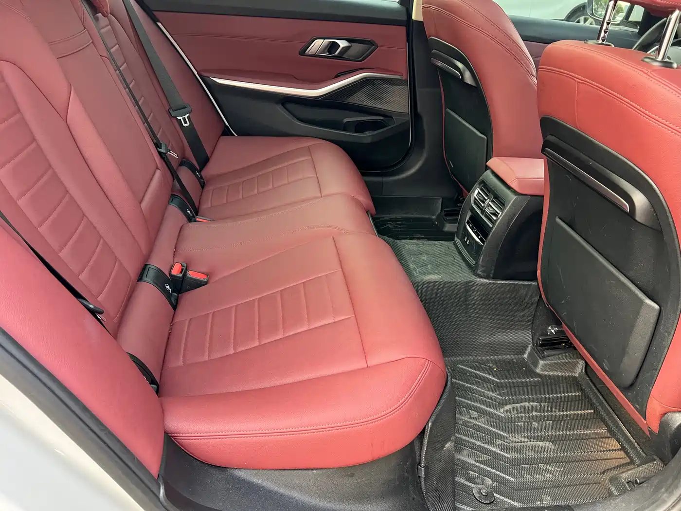 BMW 3 Series 2021 320Li M Sport Package фото 10