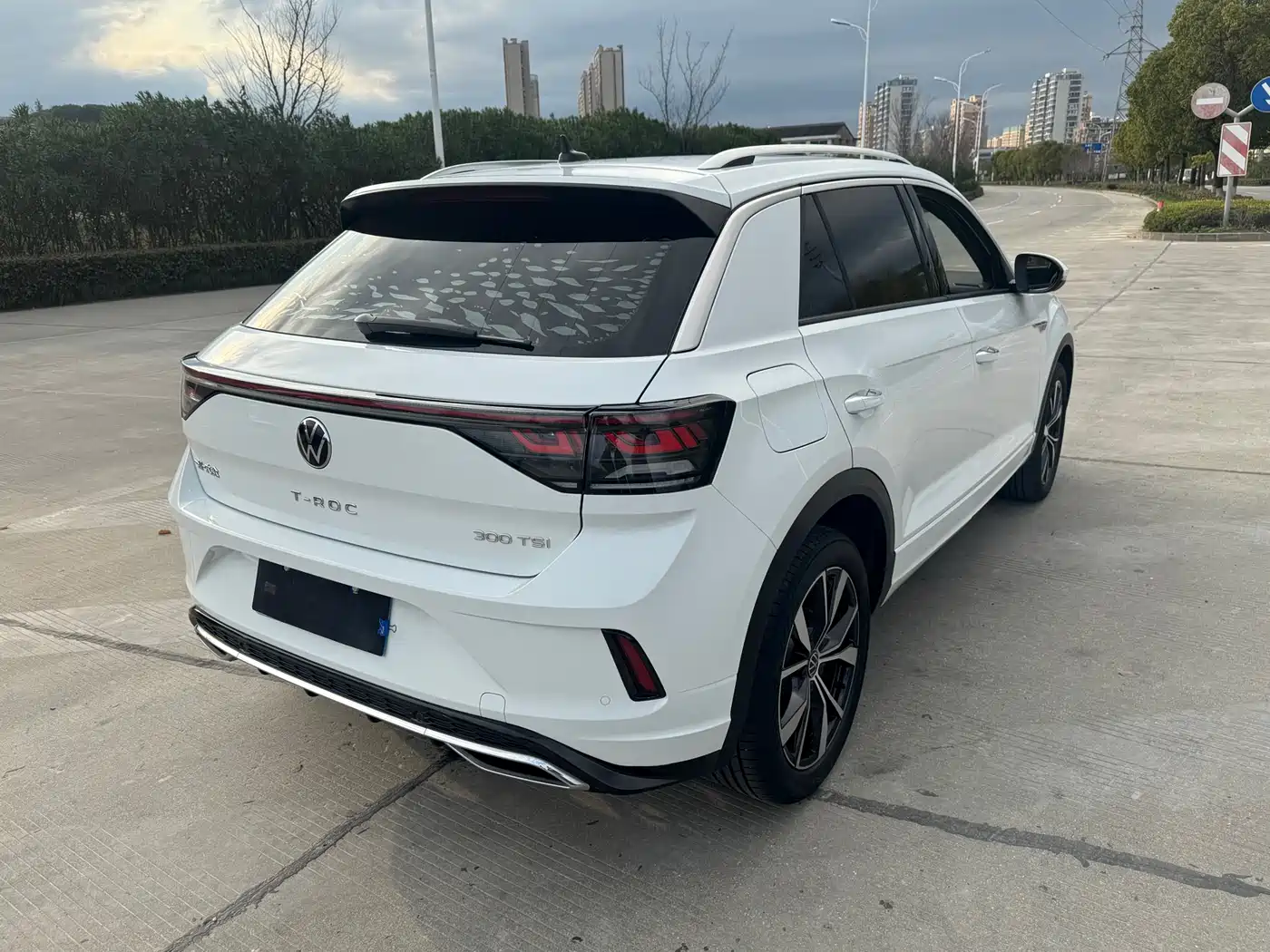 VOLKSWAGEN T ROC EXPLORING SONGS