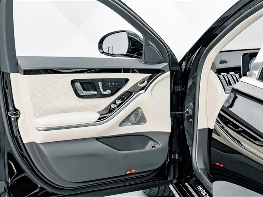 MERCEDES-BENZ MAYBACH S-CLASS