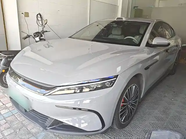 BYD Han 2025 Model EV 701KM LiDAR Smart Driving Version