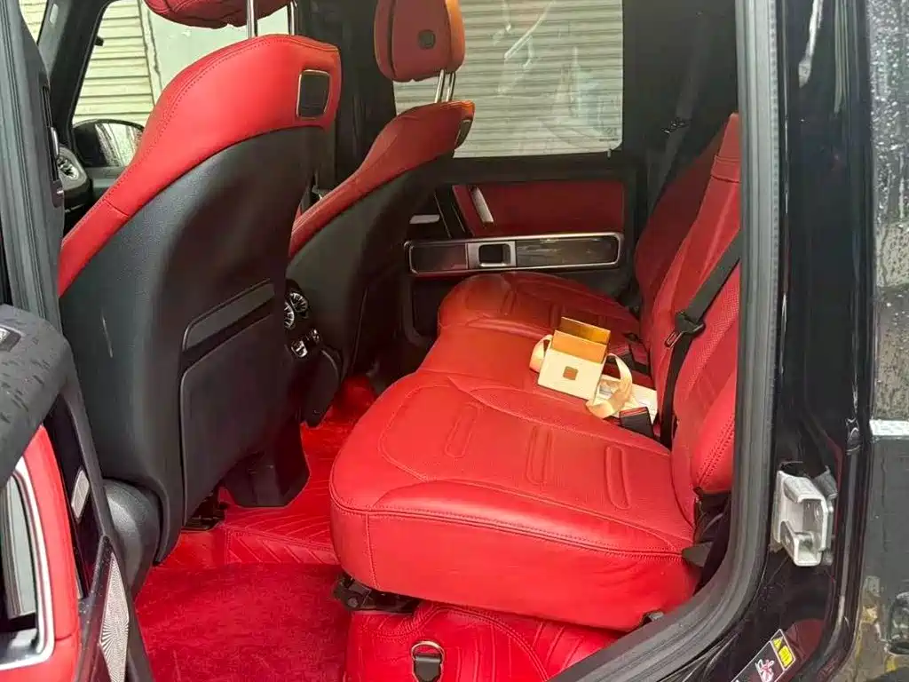 Mercedes-Benz G-Class 2024 G 500 фото 8