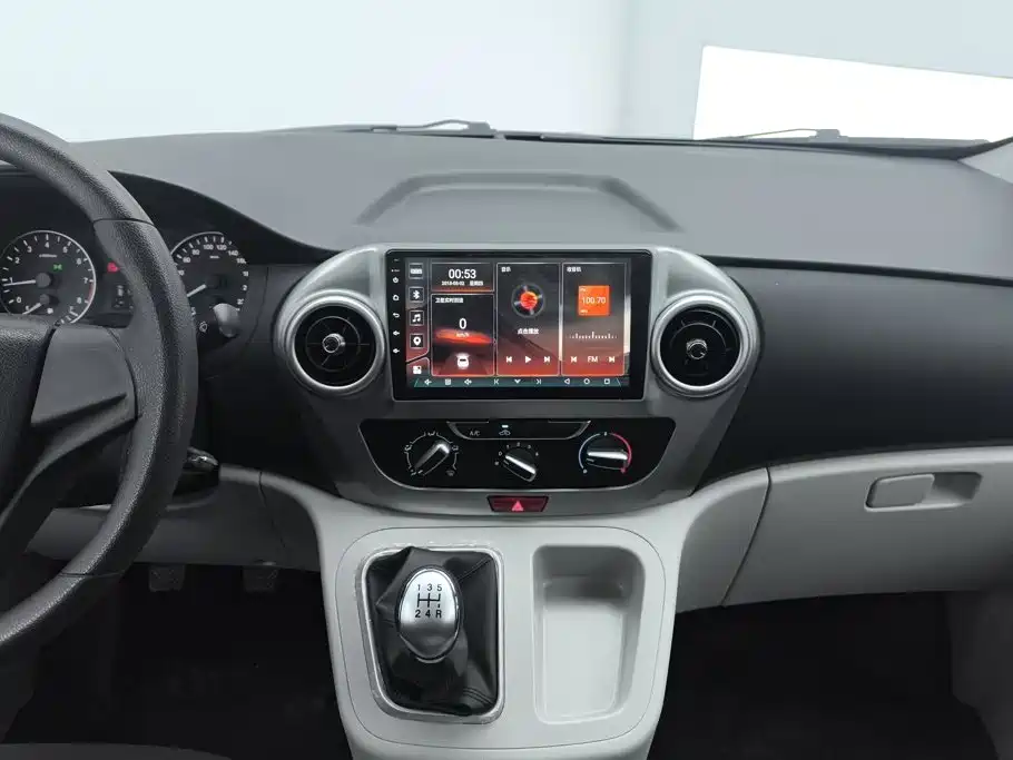 JAC Refine M3 2026 2025 1.8L Manual Classic Edition 5-seater