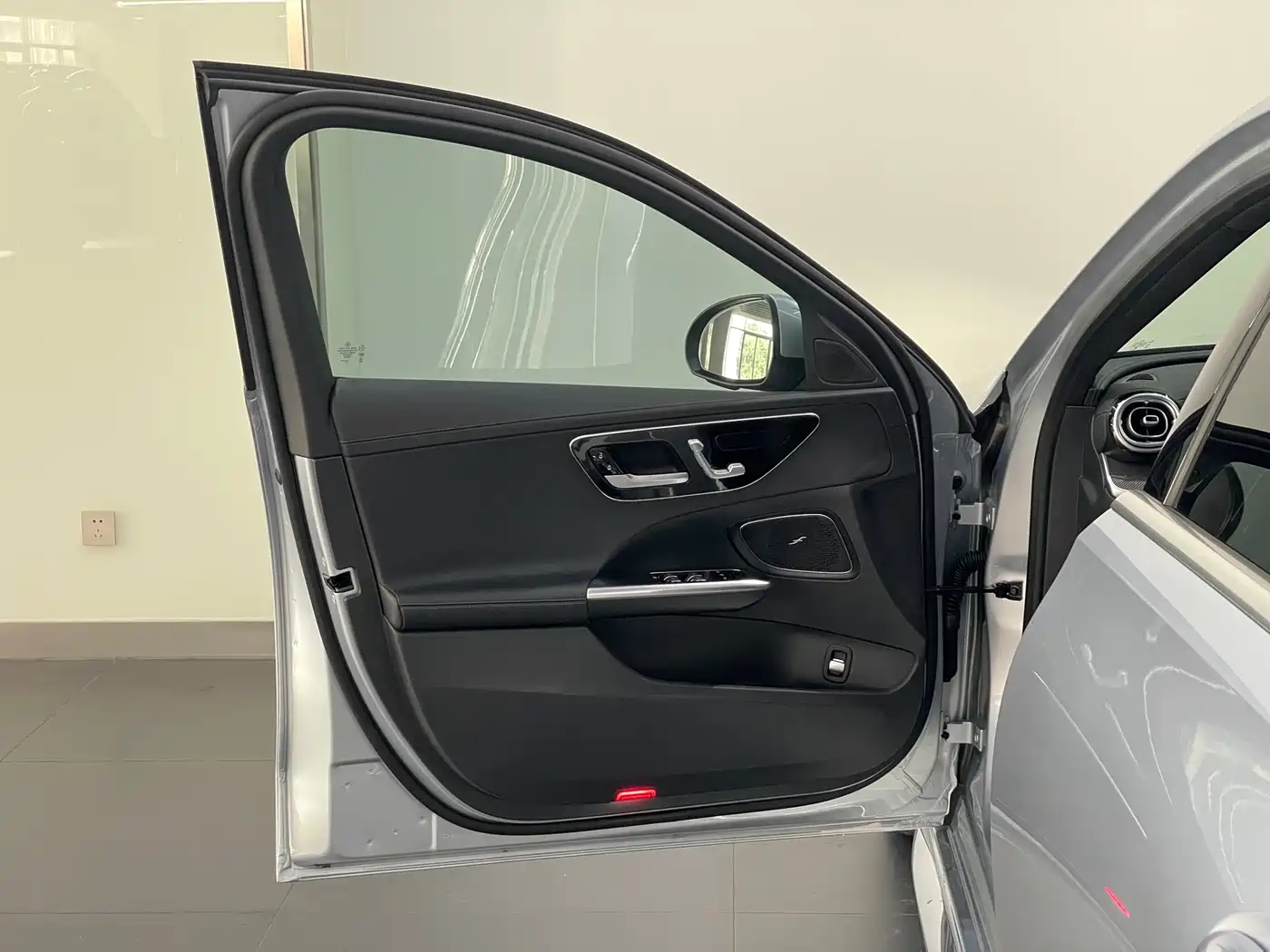 Mercedes-Benz C-Class 2024 C 260 L фото 20