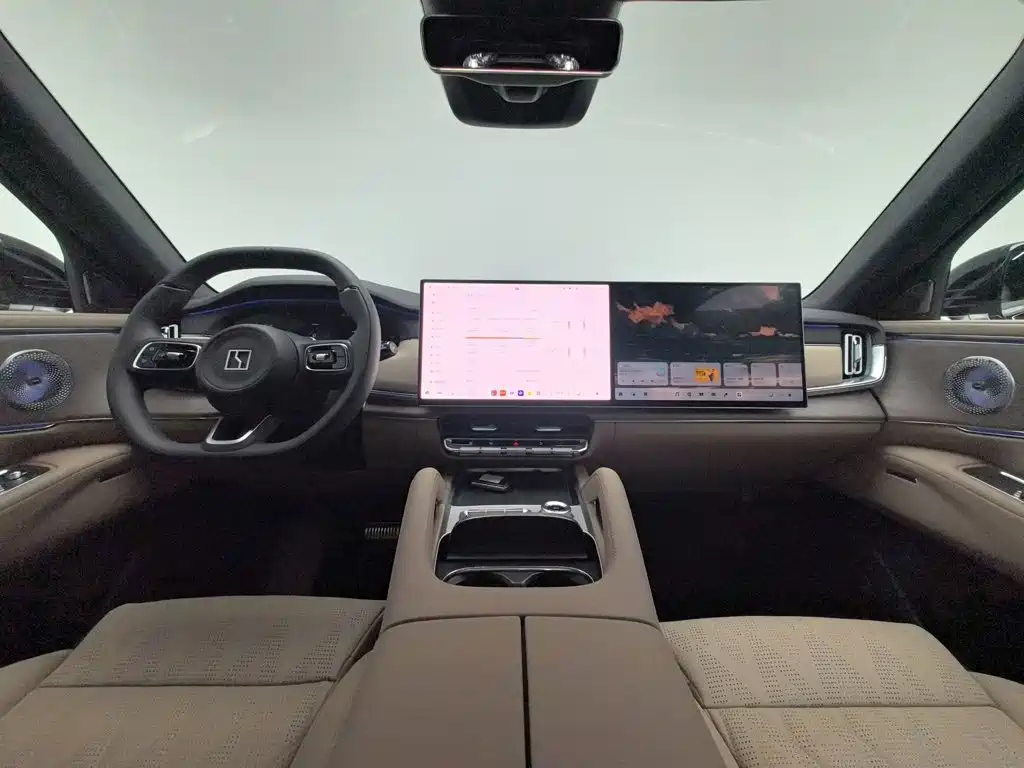 2026 ZEEKR 8X