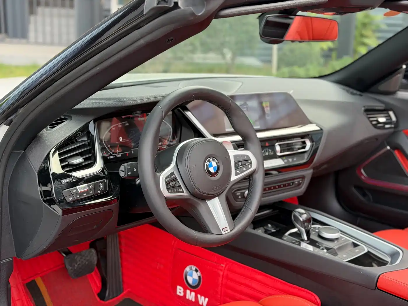 BMW Z4 2022 sDrive 25i M Sport Package фото 8