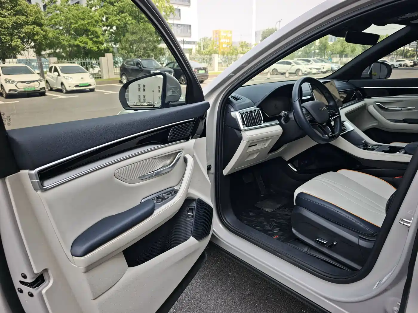 BYD Song PLUS PHEV 2023 Champion Edition EV 520KM Premium фото 6