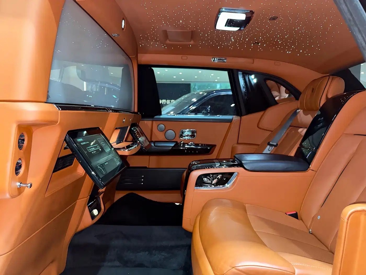 Rolls-Royce Phantom 2020 2018 6.7T Long Wheelbase Version